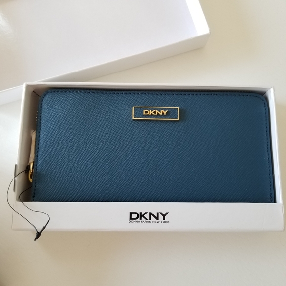 Dkny Handbags - DKNY Saffiano Leather Continental Wallet New